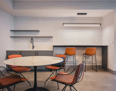 345 Eldert Street - Photo Thumbnail 14
