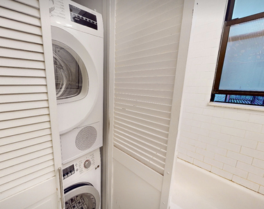 123 East 82nd Street - Photo Thumbnail 5