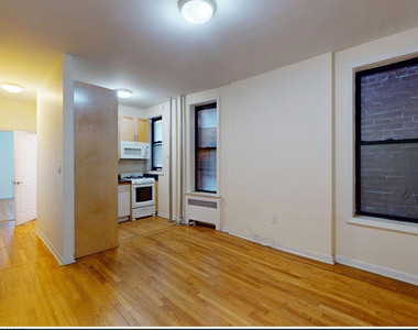 123 East 82nd Street - Photo Thumbnail 1