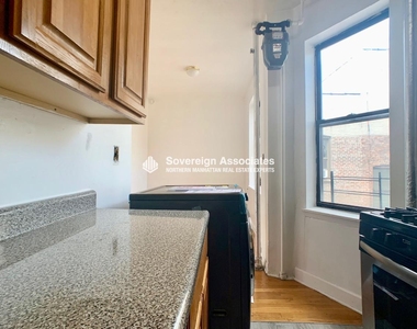 201 West 105th Street - Photo Thumbnail 9