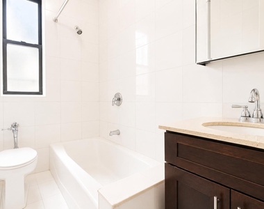 615 Fort Washington Avenue - Photo Thumbnail 9