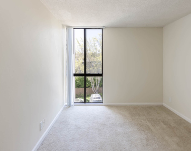 85 West 5th Avenue - Photo Thumbnail 11
