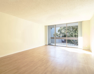 85 West 5th Avenue - Photo Thumbnail 6