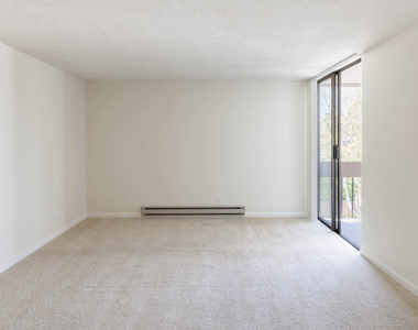 85 West 5th Avenue - Photo Thumbnail 9