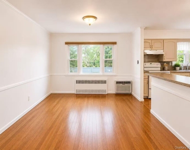 757 Leslie Lane - Photo Thumbnail 5