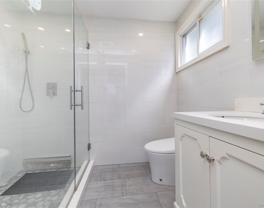 140 Baltimore Avenue - Photo Thumbnail 10