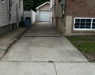 119-18 178th Place - Photo Thumbnail 15
