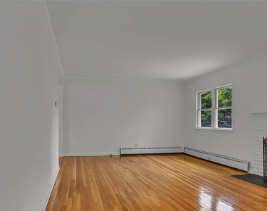 136 Lee Road - Photo Thumbnail 2