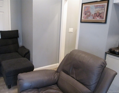 444 Ocean Avenue - Photo Thumbnail 5