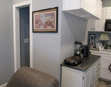 444 Ocean Avenue - Photo Thumbnail 3