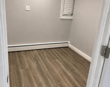 20 Everit Avenue - Photo Thumbnail 6