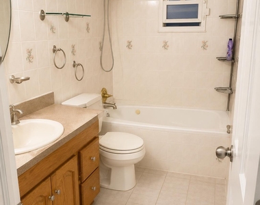 20 Everit Avenue - Photo Thumbnail 8