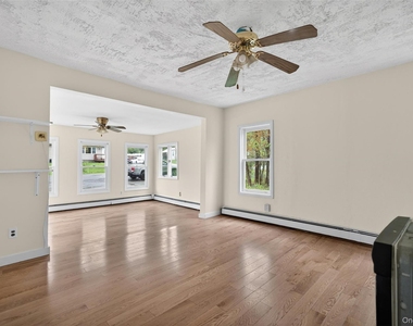 41 Rock Ridge Avenue - Photo Thumbnail 8