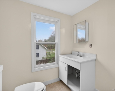 41 Rock Ridge Avenue - Photo Thumbnail 14
