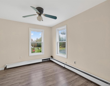 41 Rock Ridge Avenue - Photo Thumbnail 16