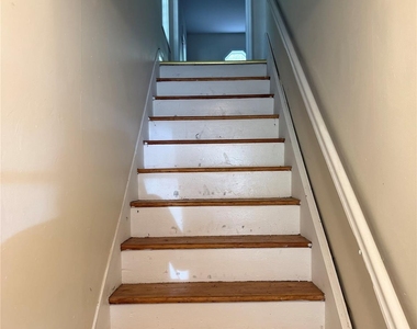 247 Sprague Avenue - Photo Thumbnail 1