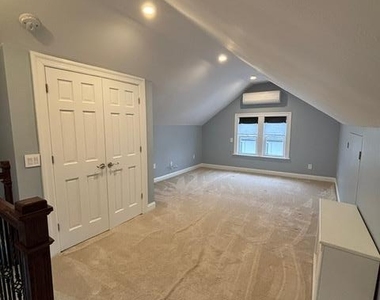 38-23 219th Street - Photo Thumbnail 8