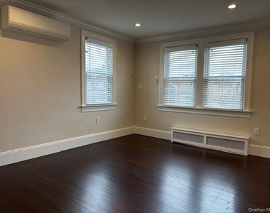 38-23 219th Street - Photo Thumbnail 3