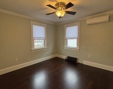 38-23 219th Street - Photo Thumbnail 5