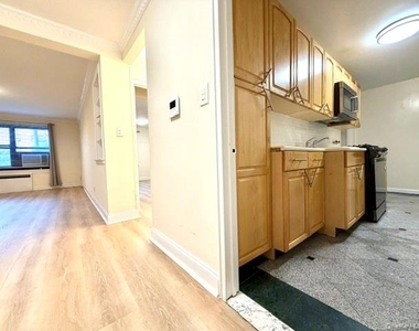 73-50 Bell Boulevard - Photo Thumbnail 12