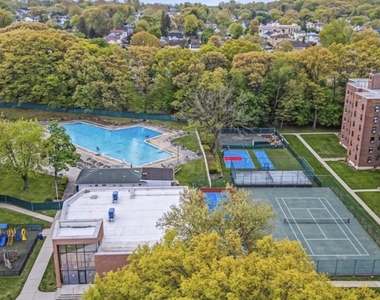 73-50 Bell Boulevard - Photo Thumbnail 17