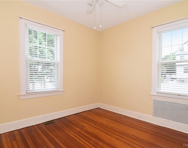 218 Second Avenue - Photo Thumbnail 15
