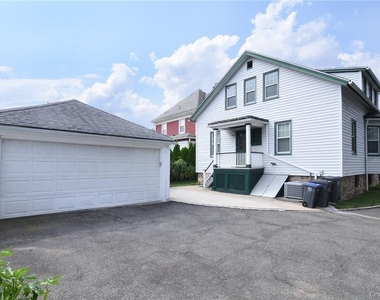218 Second Avenue - Photo Thumbnail 19