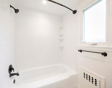 84 Twinlawns Avenue - Photo Thumbnail 28