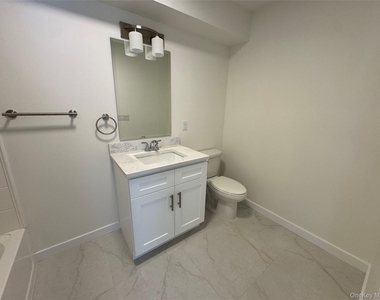 13 Park Avenue - Photo Thumbnail 12