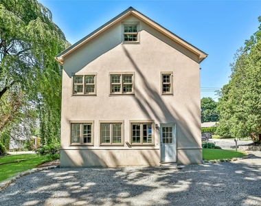 181 Washington Street - Photo Thumbnail 2