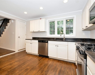 181 Washington Street - Photo Thumbnail 5