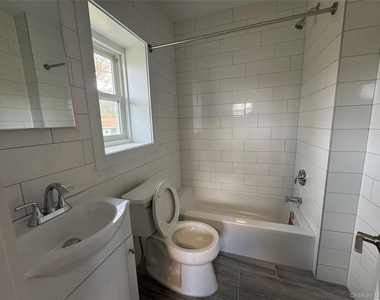 325-329 Patchogue Yaphank Road - Photo Thumbnail 4