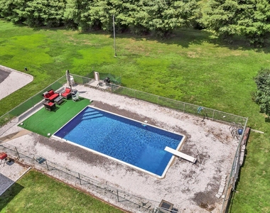 6 Kuchler Drive - Photo Thumbnail 34
