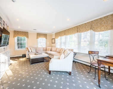 99 Thayer Road - Photo Thumbnail 9