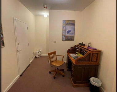 176 Main Street - Photo Thumbnail 7