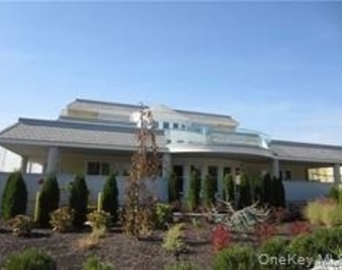 433 Main Street - Photo Thumbnail 18