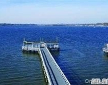 433 Main Street - Photo Thumbnail 19