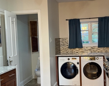 1422 Regent Street - Photo Thumbnail 8