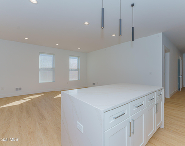 1133 Loudon Road - Photo Thumbnail 10