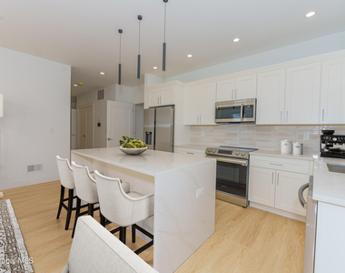 1133 Loudon Road - Photo Thumbnail 5