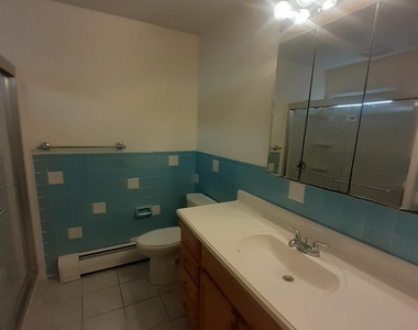 1776 Oak Tree Road - Photo Thumbnail 6