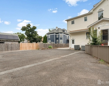 262 Prospect Avenue - Photo Thumbnail 37