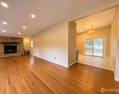 253 Parkview Terrace - Photo Thumbnail 11