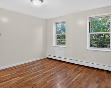 747 Essex Street - Photo Thumbnail 7