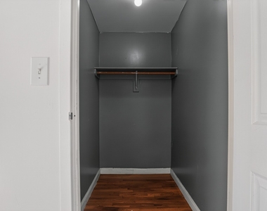 747 Essex Street - Photo Thumbnail 33