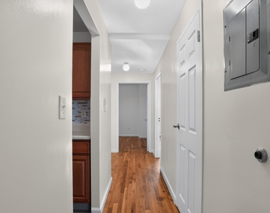 747 Essex Street - Photo Thumbnail 32