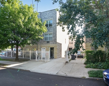 747 Essex Street - Photo Thumbnail 4