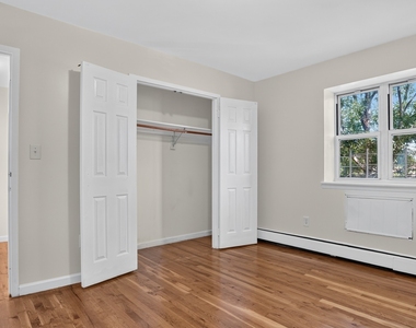 747 Essex Street - Photo Thumbnail 16
