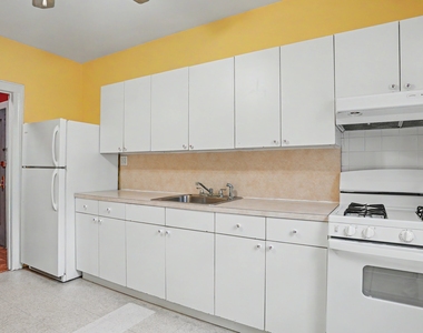 491 Grandview Avenue - Photo Thumbnail 2
