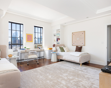 350 W 57th Street - Photo Thumbnail 10